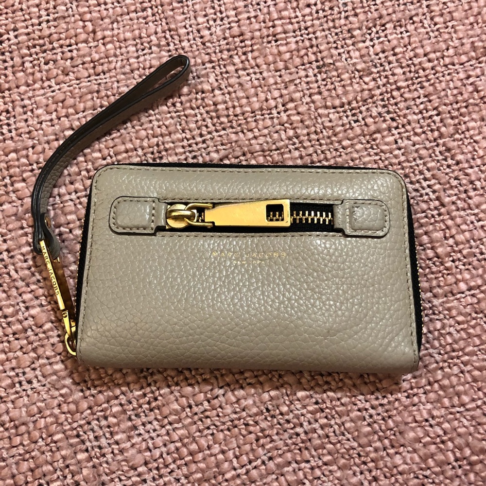 Marc Jacobs Wristlet Wallet